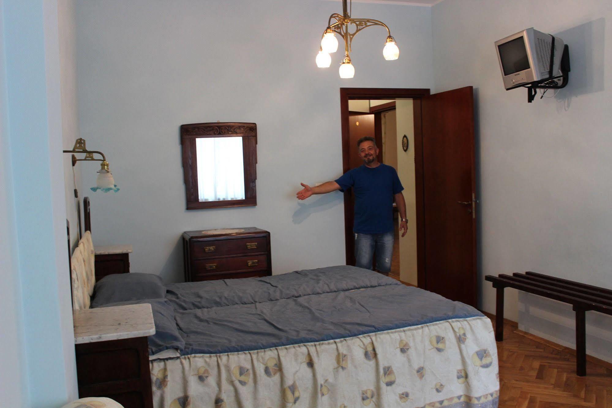 Casa Ferrari Bed & Breakfast Sofia Eksteriør billede